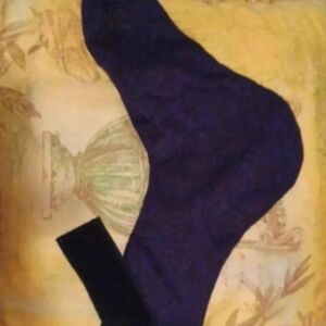 hot/cold cervical collar with gel and travel neck pillow.